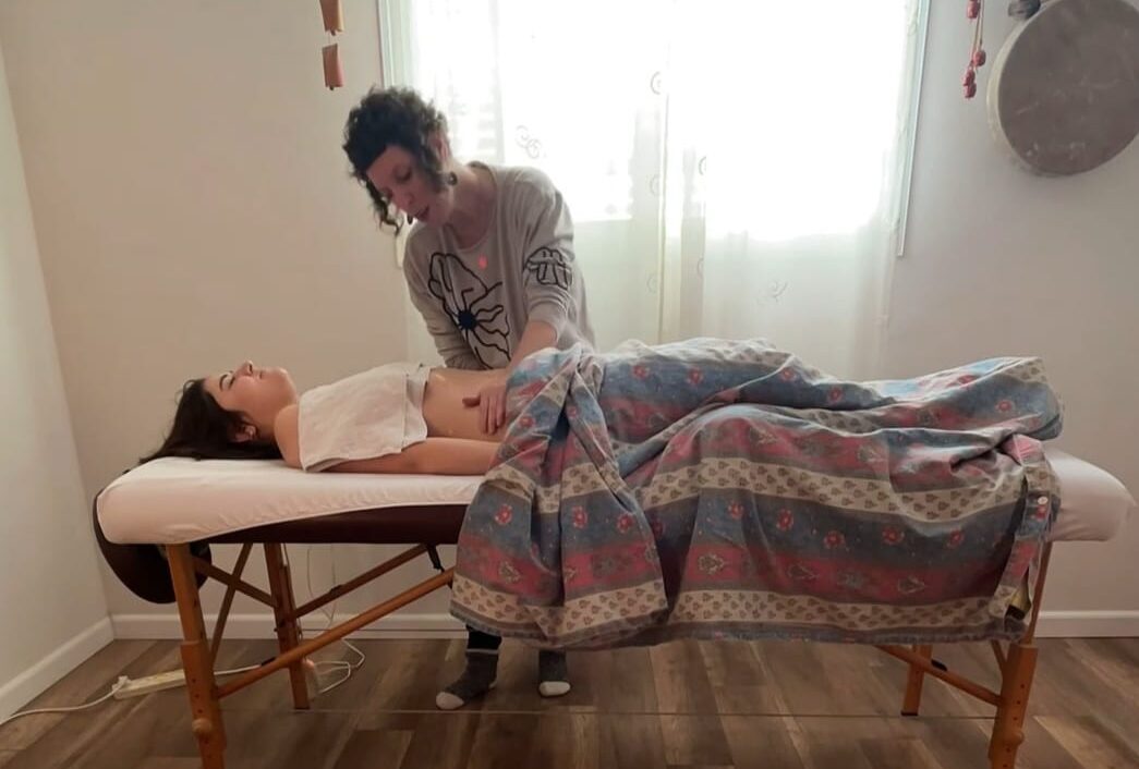 עיסוי רחם | עיסוי רגשי